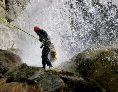Rappel sous cascade