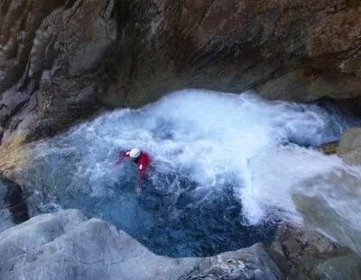 Saut dans les vasques