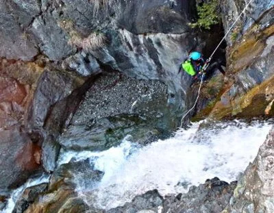 Rappel de la partie supérieure du canyon