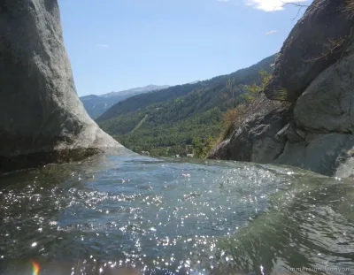 Vue de la partie supérieure du canyon