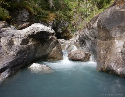 Vasque des sauts dans le canyon du fournel